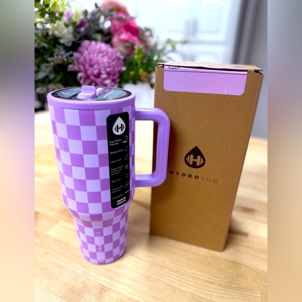 Lavender Checkered HydroJug
